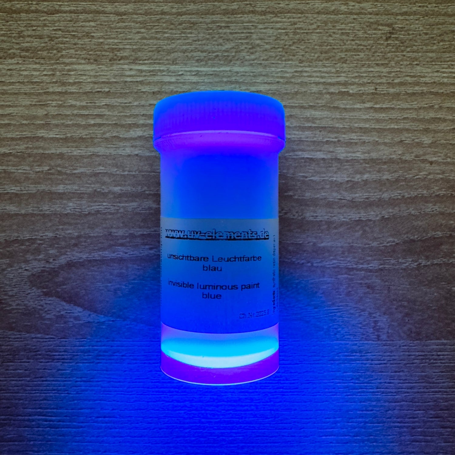 UV glow color svítící barva modrá