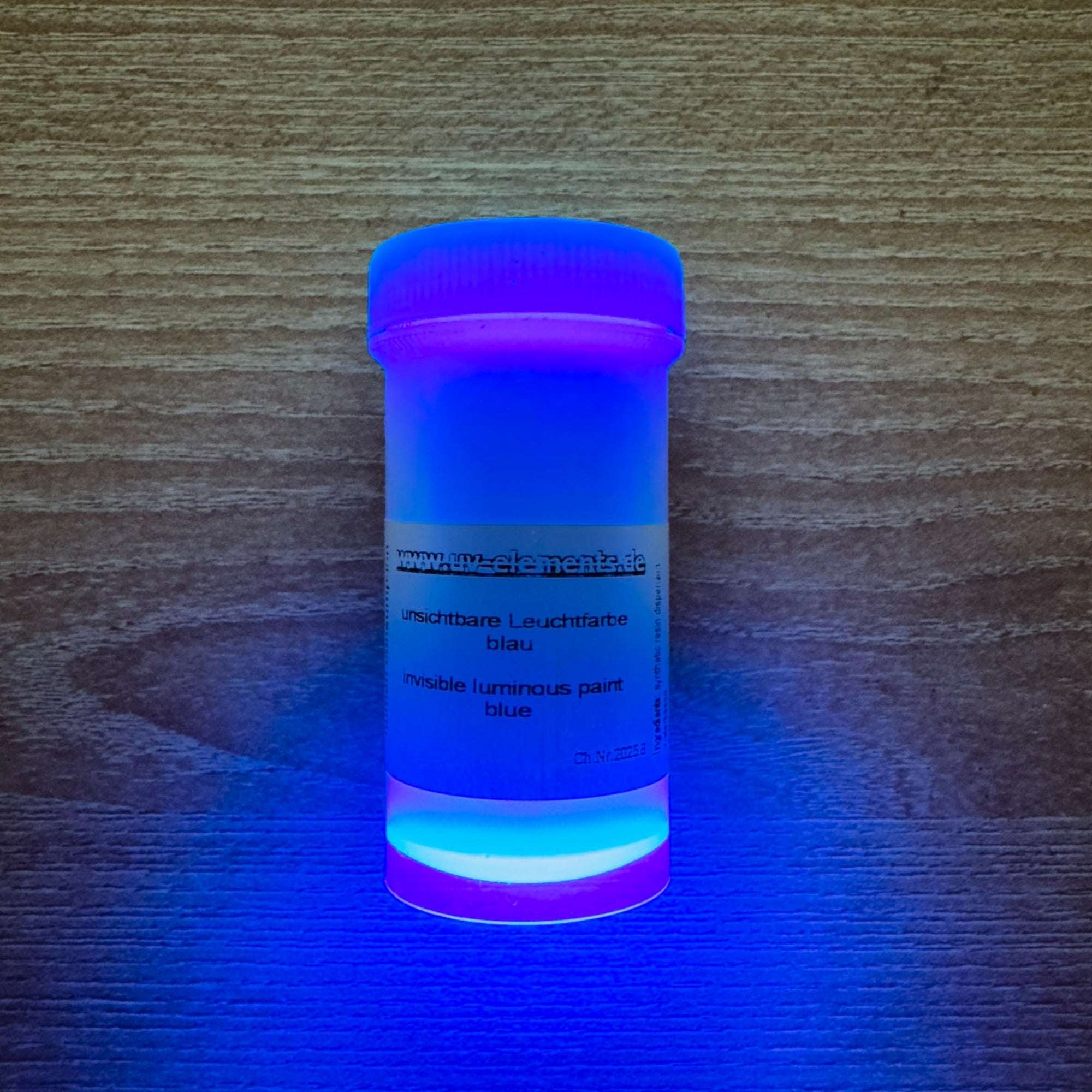UV glow color svítící barva modrá