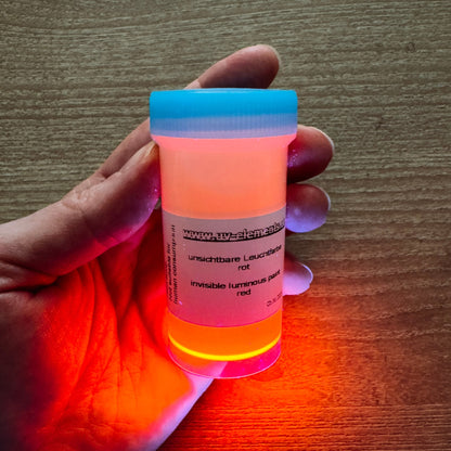 svíticí barva červená UV glow color